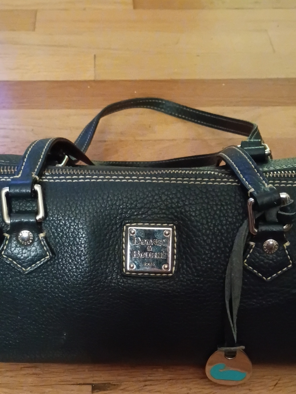 Dooney And Bourke Pebble Grain Barrel Bag - Picture 5 of 10